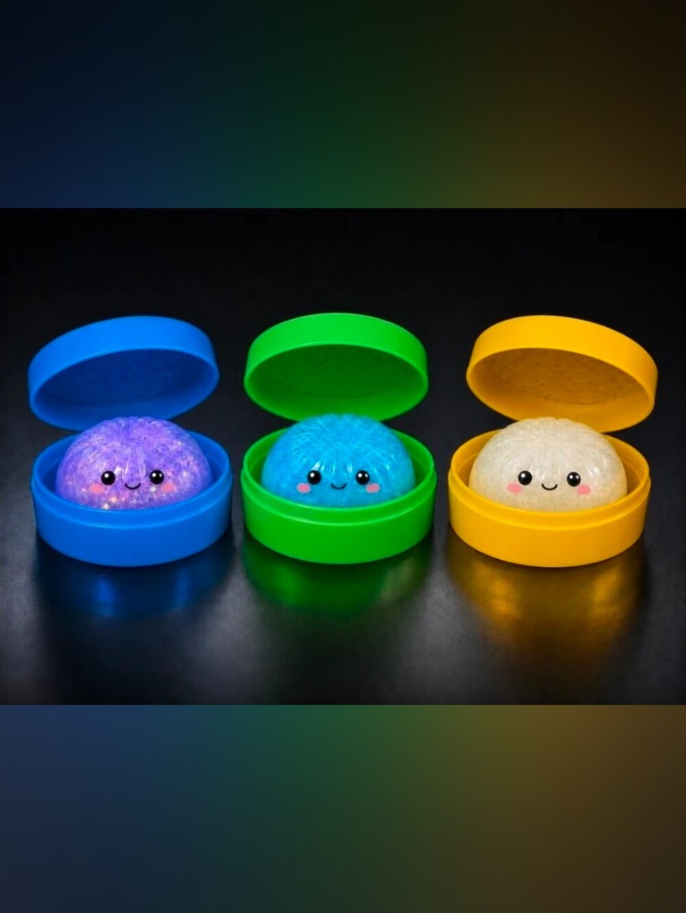 Fun Doh Squishy Glow-in-the-Dark Mystery Streamer Dumpling Toy
